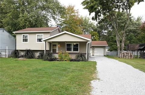 9066 Wilverne Dr, Windham, OH 44288 photo 1