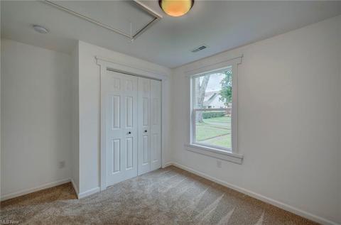 133 Roosevelt Ave, Elyria, OH 44035 photo 25