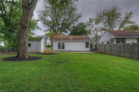 133 Roosevelt Ave, Elyria, OH 44035 photo 7