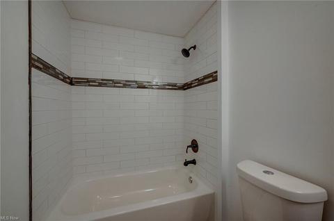 133 Roosevelt Ave, Elyria, OH 44035 photo 30