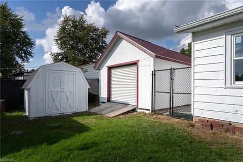 9876 Bright Dr, Windham, OH 44288 photo 22