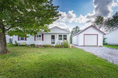 9876 Bright Dr, Windham, OH 44288 photo 1
