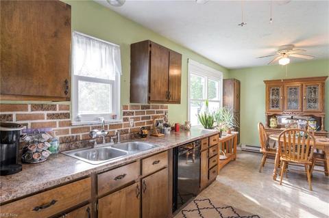 9876 Bright Dr, Windham, OH 44288 photo 10