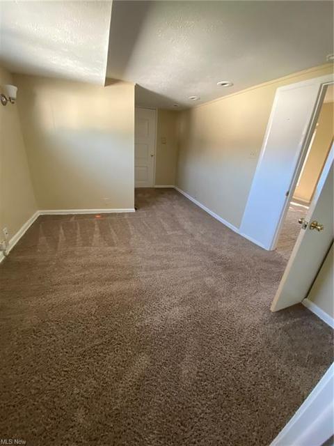 30060 Robert St, Wickliffe, OH 44092 photo 15