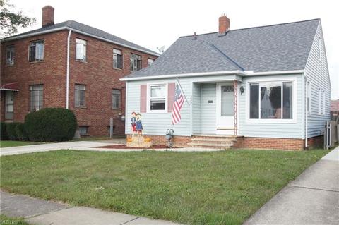 3408 Maplecrest Ave, Parma, OH 44134 photo 1