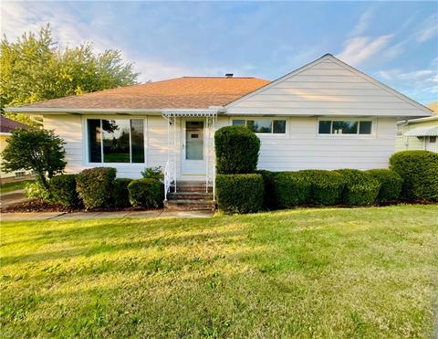 3740 Hetzel Dr, Parma, OH 44134 photo 1