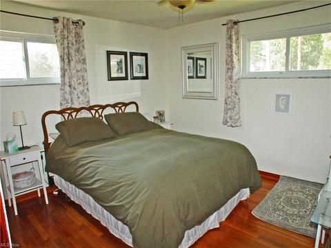 418 N 20th St, Weirton, WV 26062 photo 6