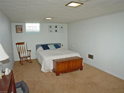 418 N 20th St, Weirton, WV 26062 photo 11