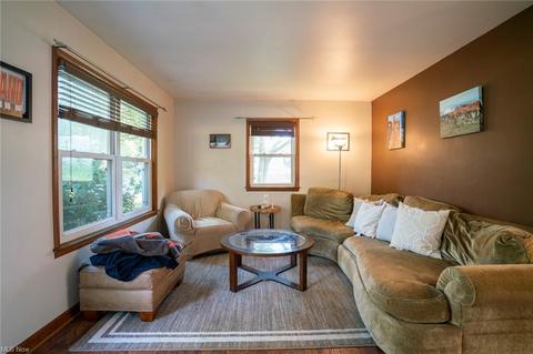 102 E Ingleside Dr, Coventry, OH 44319 photo 5