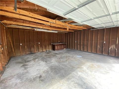 921 E 33rd St, Lorain, OH 44055 photo 5