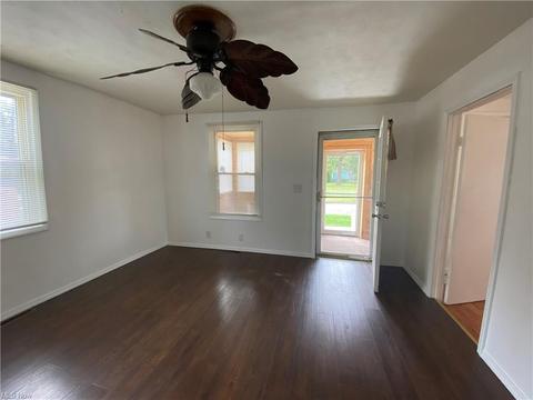 921 E 33rd St, Lorain, OH 44055 photo 16