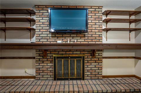 140 Devonshire Ct, Elyria, OH 44035 photo 10