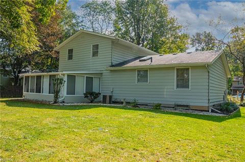 140 Devonshire Ct, Elyria, OH 44035 photo 27