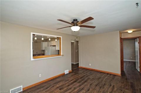 37510 2nd St, Willoughby, OH 44094 photo 22