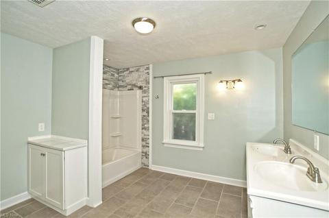 37510 2nd St, Willoughby, OH 44094 photo 14