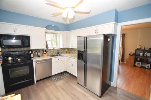 345 Ewing Rd, Boardman, OH 44512 photo 6