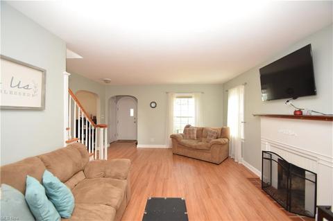 345 Ewing Rd, Boardman, OH 44512 photo 4