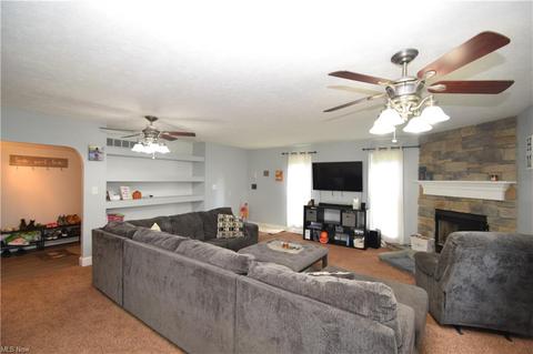 345 Ewing Rd, Boardman, OH 44512 photo 9