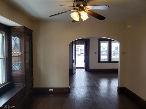 3712 Pershing Ave, Parma, OH 44134 photo 6