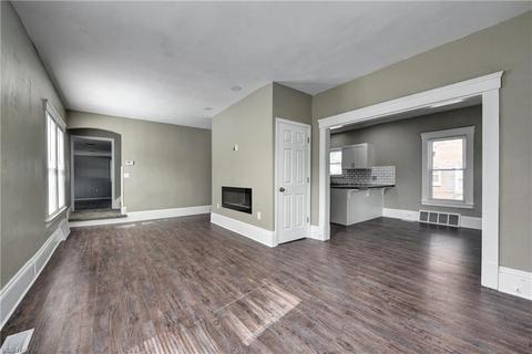 160 Beebe Ave, Elyria, OH 44035 photo 10