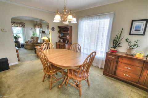 255 E 248th St, Euclid, OH 44123 photo 5