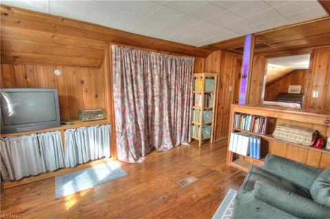 255 E 248th St, Euclid, OH 44123 photo 18