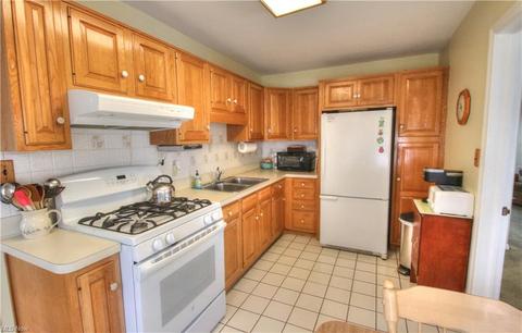 255 E 248th St, Euclid, OH 44123 photo 9