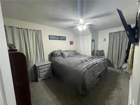 1719 E 36th St, Ashtabula, OH 44004 photo 9