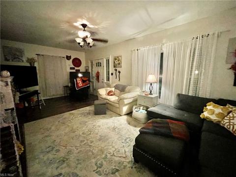 1719 E 36th St, Ashtabula, OH 44004 photo 6