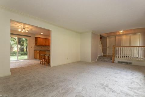 6331 Chase Dr, Mentor, OH 44060 photo 12