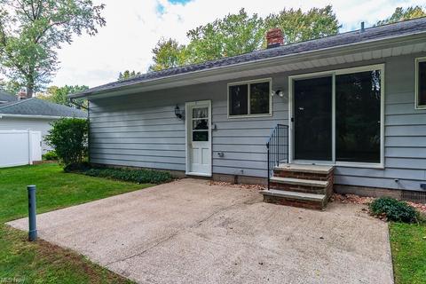 6331 Chase Dr, Mentor, OH 44060 photo 32