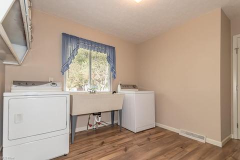 6331 Chase Dr, Mentor, OH 44060 photo 28