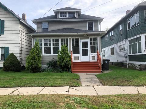 1656 Walnut Blvd, Ashtabula, OH 44004 photo 1