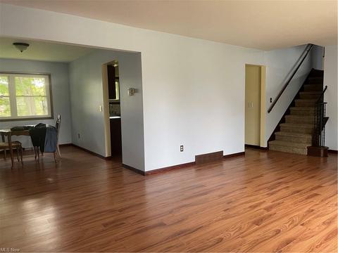 2741 Burden Dr, Parma, OH 44134 photo 4