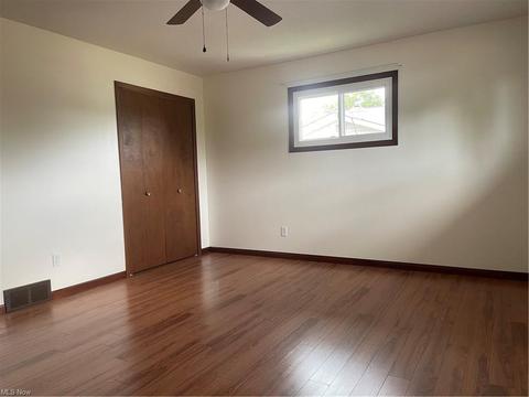 2741 Burden Dr, Parma, OH 44134 photo 17