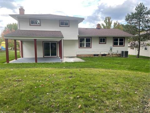 2741 Burden Dr, Parma, OH 44134 photo 16