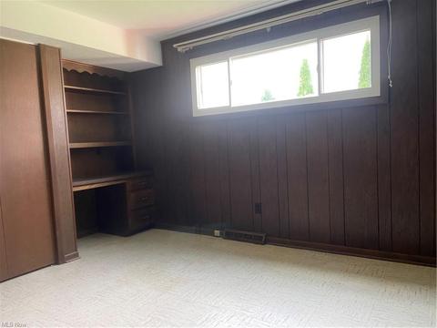 2741 Burden Dr, Parma, OH 44134 photo 27