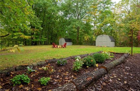 885 Grayton Rd, Berea, OH 44017 photo 6