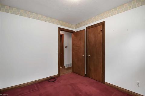 204 Bellfield Ave, Elyria, OH 44035 photo 21
