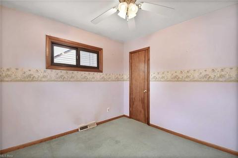204 Bellfield Ave, Elyria, OH 44035 photo 23