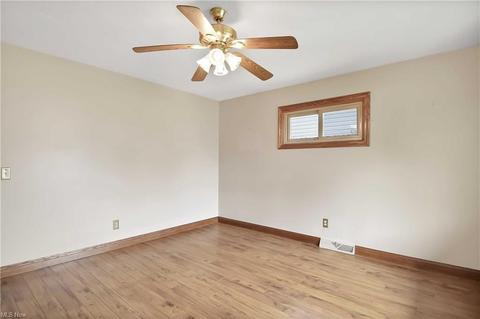 204 Bellfield Ave, Elyria, OH 44035 photo 7