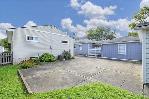 204 Bellfield Ave, Elyria, OH 44035 photo 31