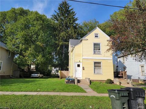 229 Gates Ave, Elyria, OH 44035 photo 3