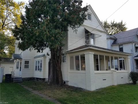 90 Frances Ave, Akron, OH 44310 photo 1