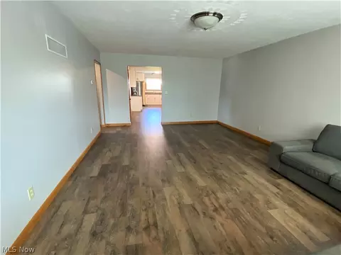 229 W Main St, Barnesville, OH 43713 photo 16