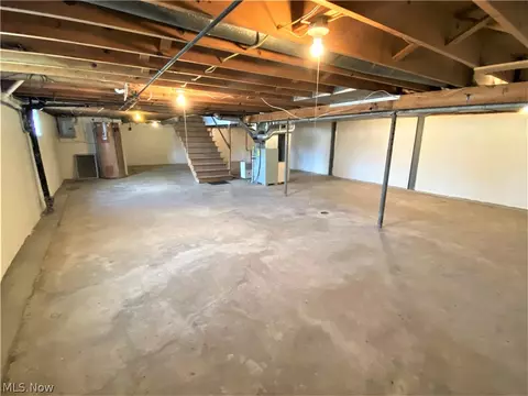 229 W Main St, Barnesville, OH 43713 photo 21