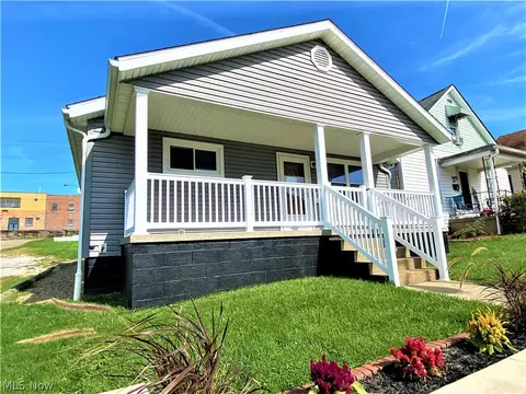 229 W Main St, Barnesville, OH 43713 photo 3