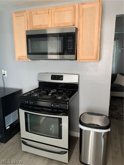 1515 E 31st St, Lorain, OH 44055 photo 9