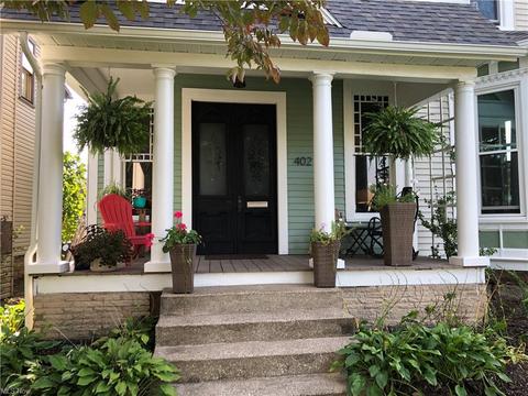 402 E 3rd St, Dover, OH 44622 photo 3