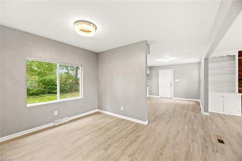 1116 Bristol Ave, Ashtabula, OH 44004 photo 6